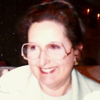 Beverly Reed Photo 32