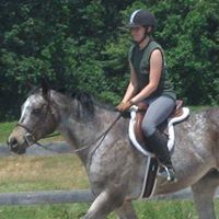 Bridget Moss Photo 7