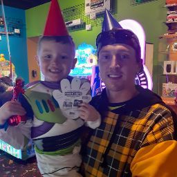 Justin Huntington Photo 17