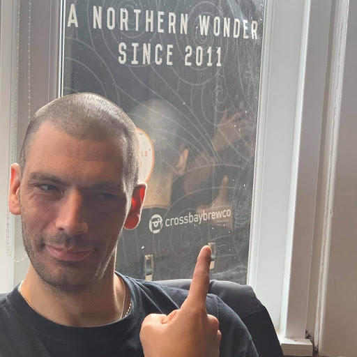 Alan Burrows Photo 16