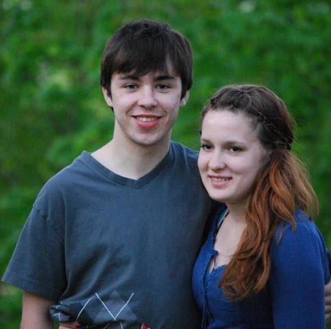Laura Hatch Photo 20