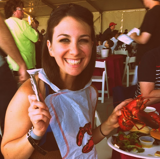 Amy Schultz Photo 40