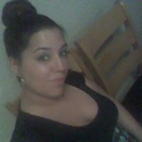 Sandra Red Photo 12