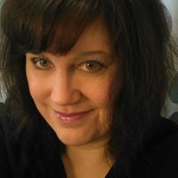 Michelle Tuttle Photo 44