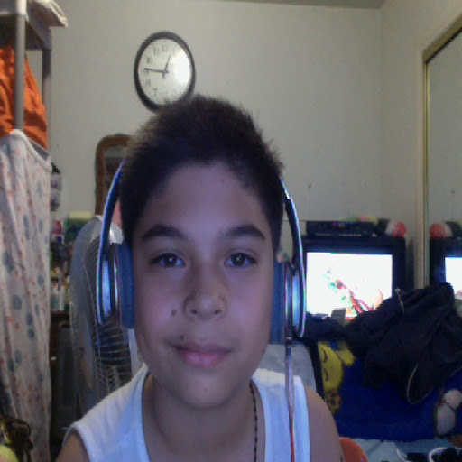 Julian Graham Photo 14