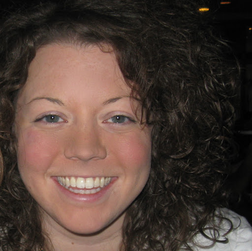 Sara Wilson Photo 10