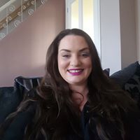 Laura Mckernan Photo 15