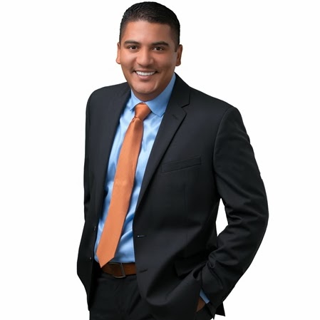 Elmer Morales Photo 15