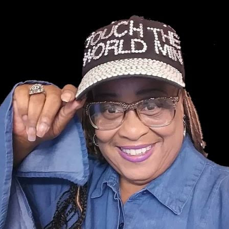 Eva Jackson Photo 21