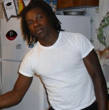 Dee Brown Photo 27 Dee Brown Photo 27