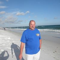 Michael Ernst Photo 23