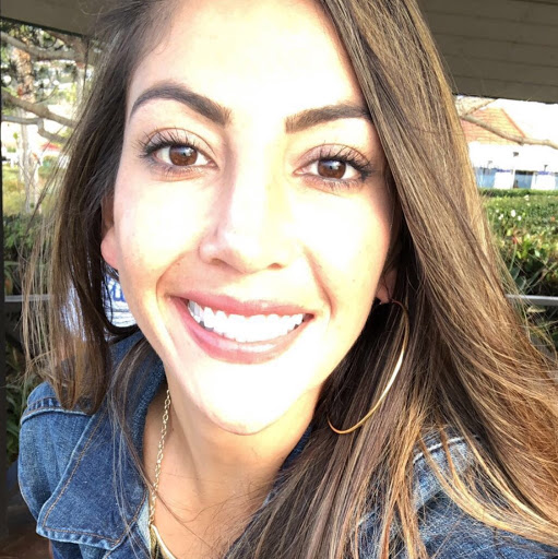 Kristen Hendricks Photo 19
