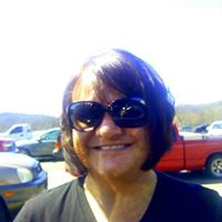 Sarah Salisbury Photo 31