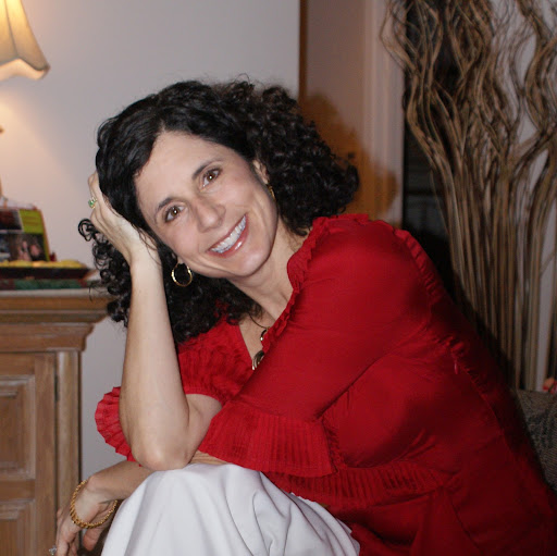 Lori Stevens Photo 14