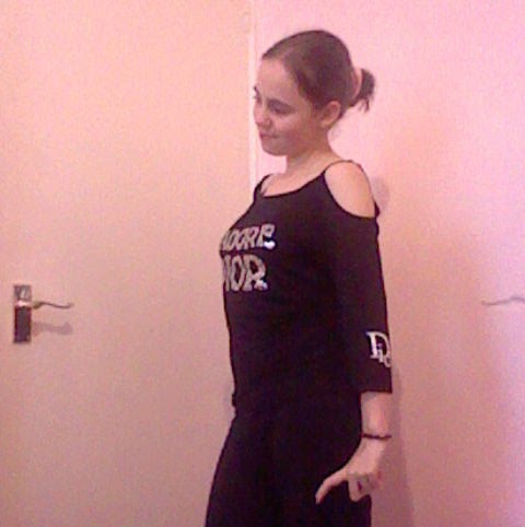 Amy Stevenson Photo 11