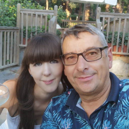 Mark Hedges Photo 26