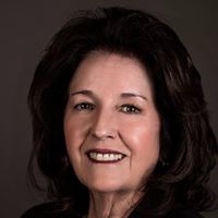 Robin Erickson Photo 18