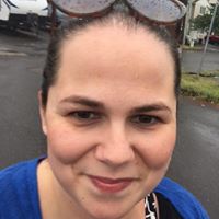 Stephanie Herbert Photo 33