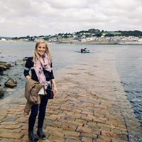 Catherine English Photo 9