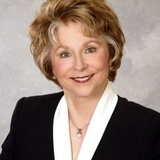 Carole Miller Photo 3