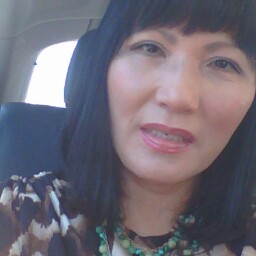 Julia Gaines Photo 23