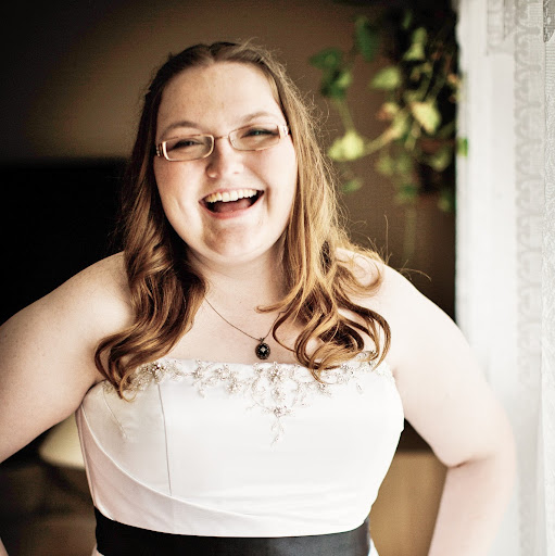 Alana Johnson Photo 15