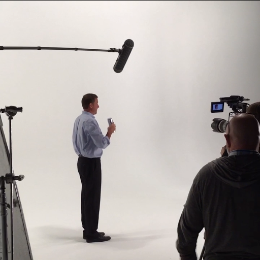 Brad Thomas Photo 38