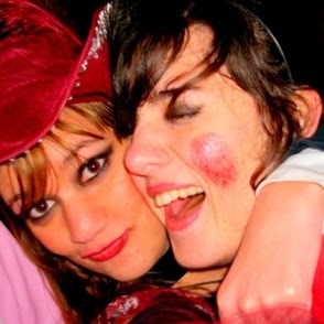 Laura Hudson Photo 34