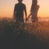 Megan Feldmann Photo 5