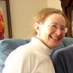 Carol Munroe Photo 25