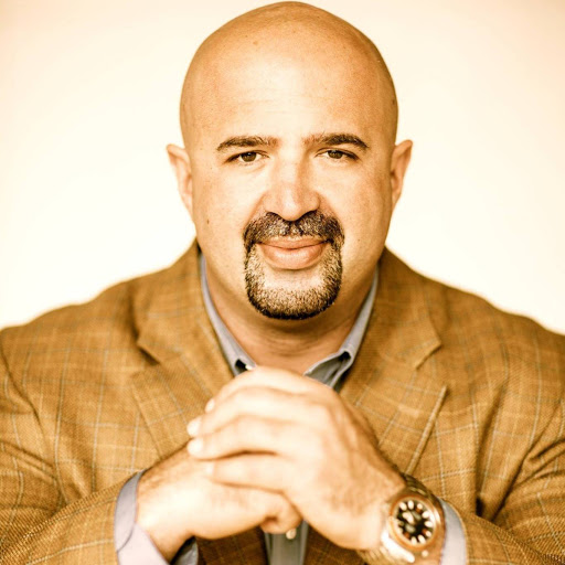Rene Rodriguez Photo 32