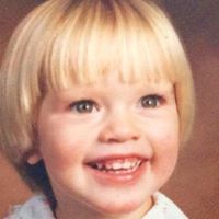 Laura Linsey Photo 2