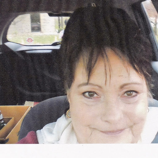 Susan Hooper Photo 33