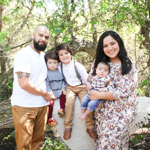 Martha Castro Photo 9