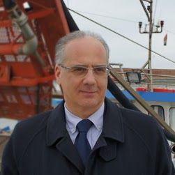 Alberto Montano Photo 14