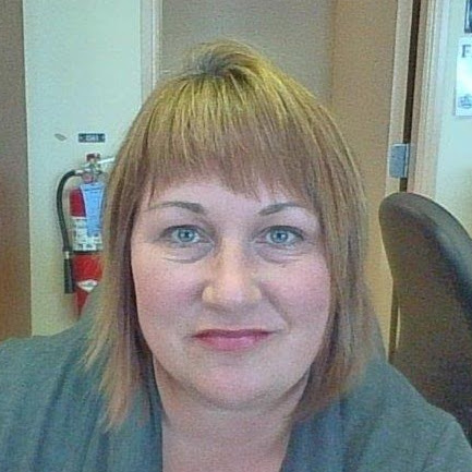 Laura Christie Photo 12