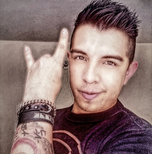 Hector Galeano Photo 28