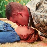 Megan Buchanan Photo 12