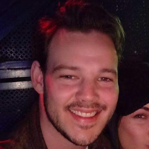 Daniel Sloan Photo 34