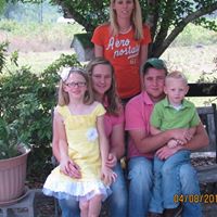 Tammi Oliver Photo 19