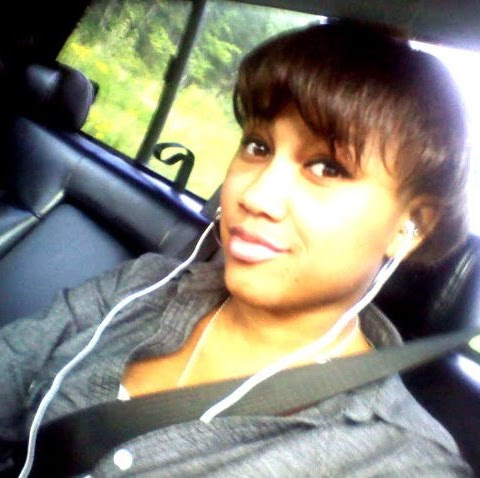 Danielle Hutchinson Photo 6