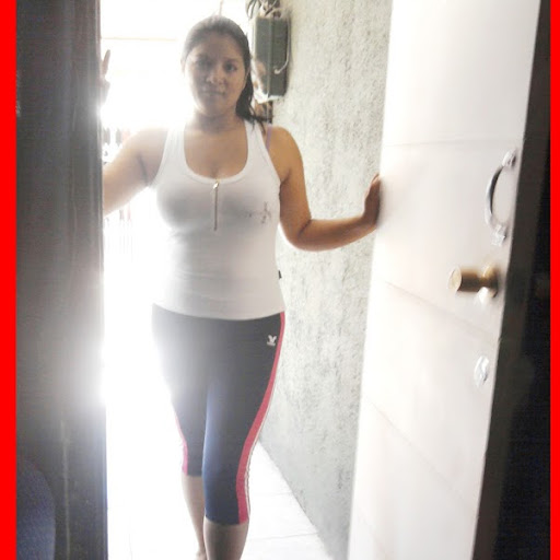 Sara Paredes Photo 9