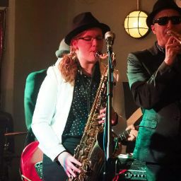 Jennifer Norman Photo 48