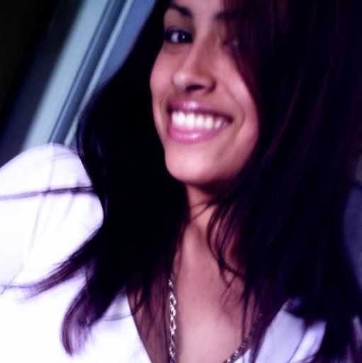 Michele Harry Photo 4