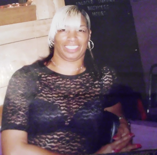 Barbara Calhoun Photo 4