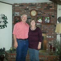 Vicki Lowe Photo 16