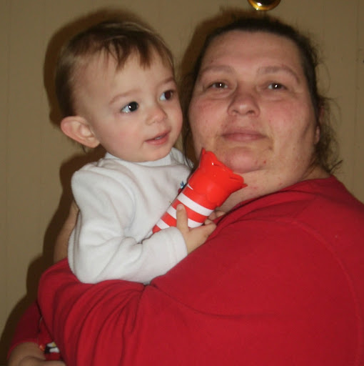 Rebecca Huddleston Photo 11