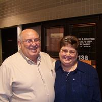 Kim Mathews Photo 20