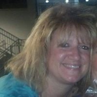 Mary Schmitt Photo 35