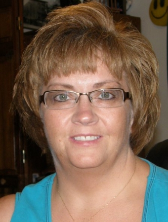 Vicky Lowe Photo 6